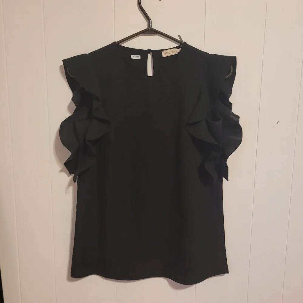 dstudio Women's Ruffle Sleeve Top - Picture 1 of 7